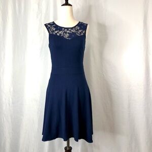 Heloise Fashion navy fit and flare skater dress mini lace bodice homecoming XS